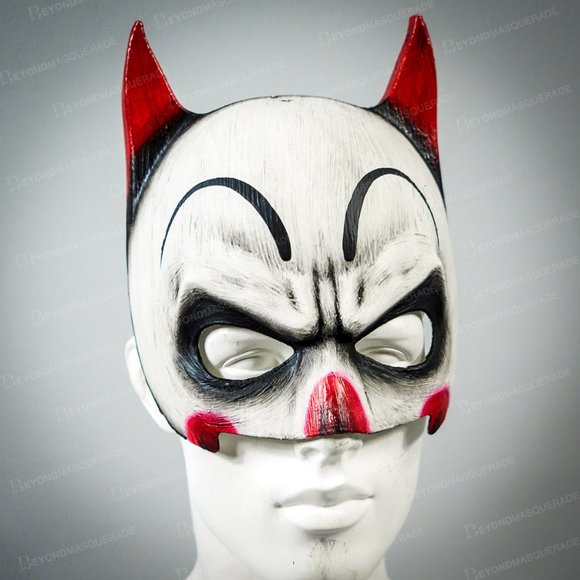 BATMAN HALLOWEEN COSTUME FACE MASK - Picture 3 of 3